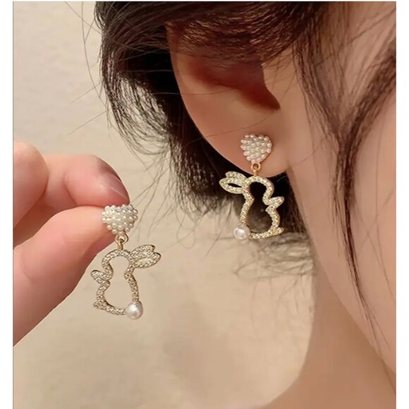 Rhinestone & Pearl Heart Hallow Bunny Bunnies Earrings Rabbit Spring - Picture 5 of 6